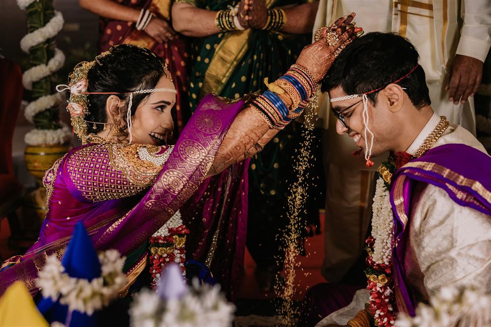 Photography on Instagram: “Six Yards Of Golden Sheer Elegance with Makeup  that magnifie… | Bride fashion photography, Indian wedding photography poses,  Candid girls
